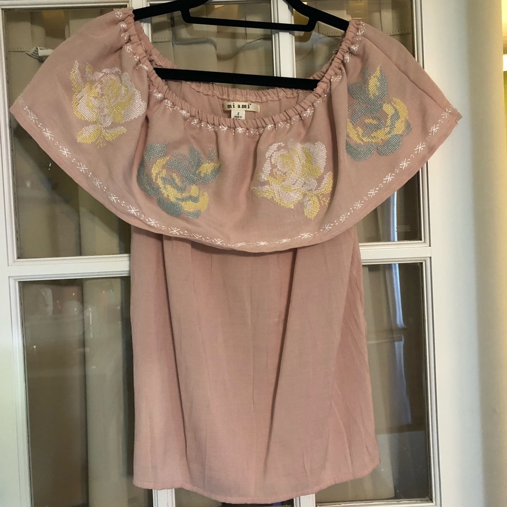 Off shoulder boho embroidered top